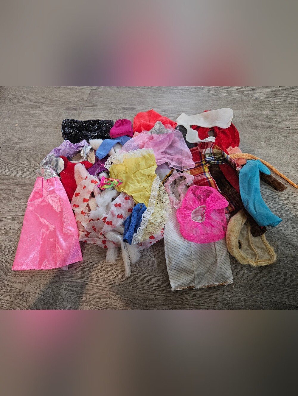 🧡3/$15 20+ Pieces Barbie TLC Lot *READ*